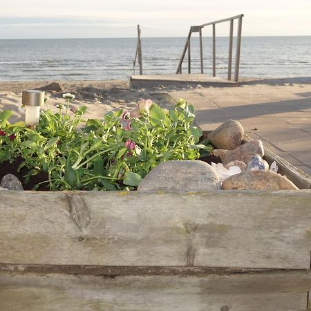 Flipflop Beach Bar & Rooms Falkenberg Exterior photo